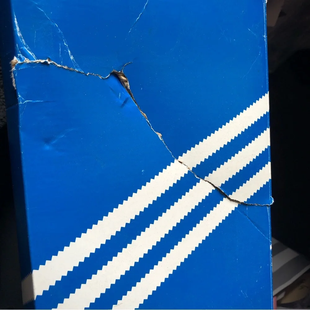 NEW in box! Adidas Stan Smith white and green Mens sneaker size 11 and… - Picture 9 of 12